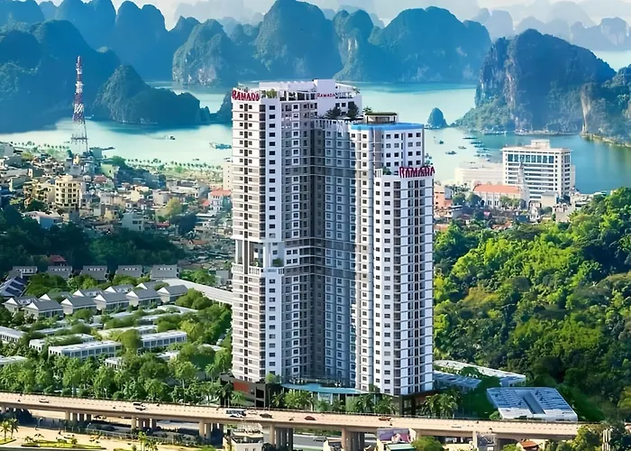 Spacious 2br In Hon Gai Center, Apartment