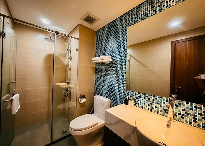 Apartment Spacious 2br In Hon Gai Center,