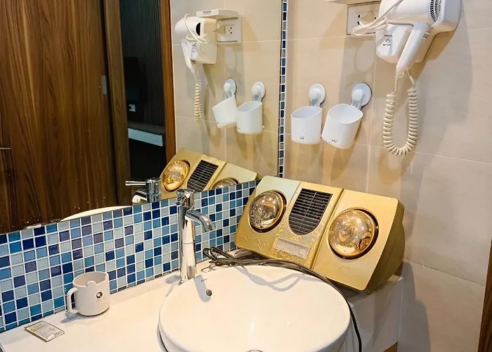 Spacious 2br In Hon Gai Center, Apartment Ha Long