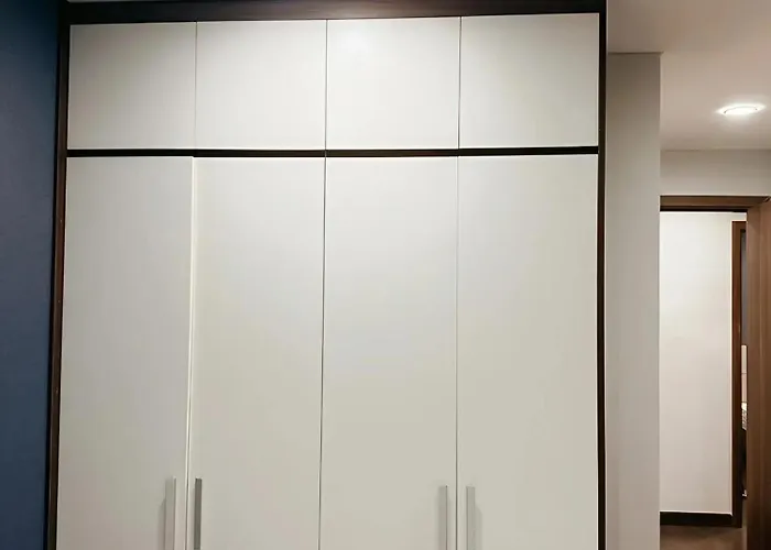 Spacious 2br In Hon Gai Center, Apartment *