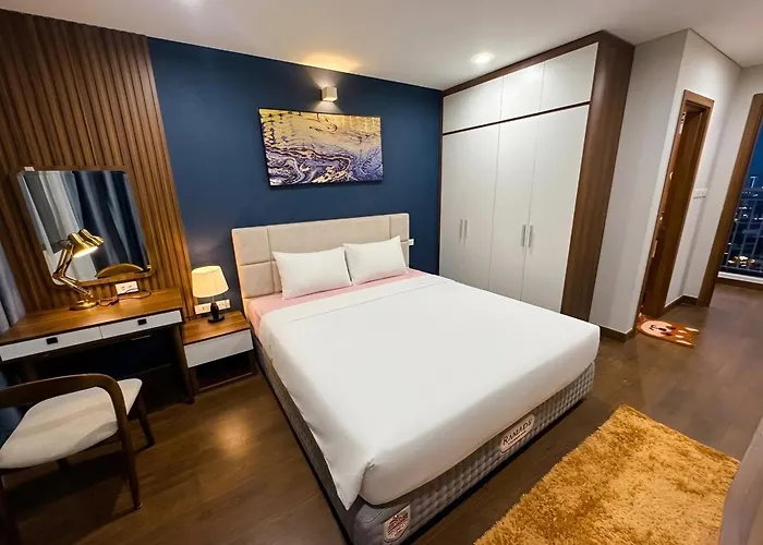 Apartment Spacious 2br In Hon Gai Center, *