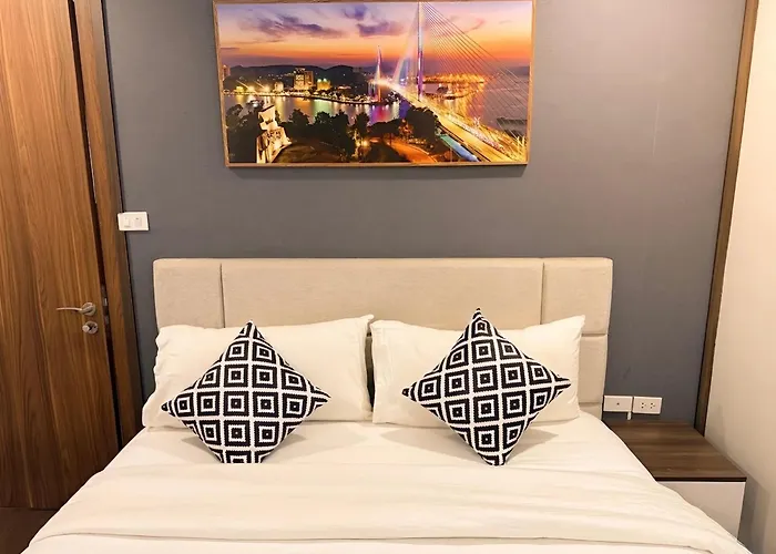 Apartment Spacious 2br In Hon Gai Center, Ha Long