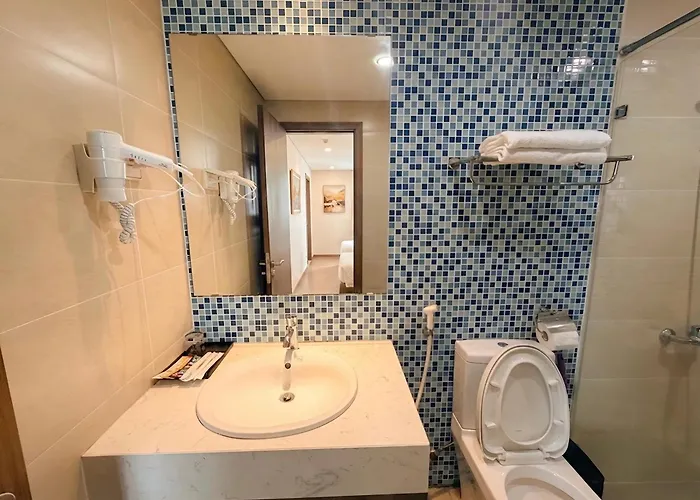 Spacious 2br In Hon Gai Center, Apartment