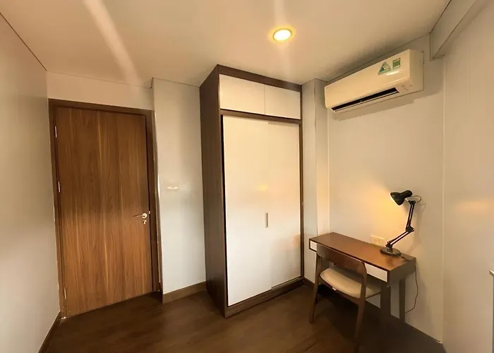 Spacious 2br In Hon Gai Center, Apartment